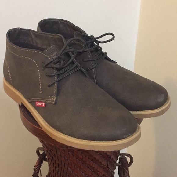 levi's sonoma wax chukka boot